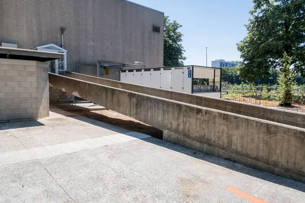 Universidad Hay Baño Público Para Guiar Los Estudiantes Para Sus — Foto de Stock