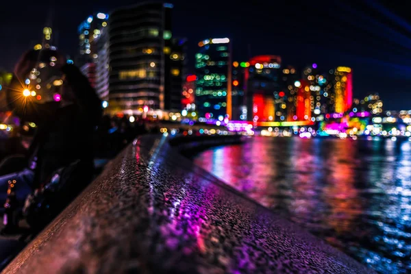 Perspective View City Fountain Stone Edge Burning Skyscrapers Background Sydney — Stock Photo, Image