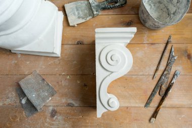 İş süreci ve heykeltıraşın araç