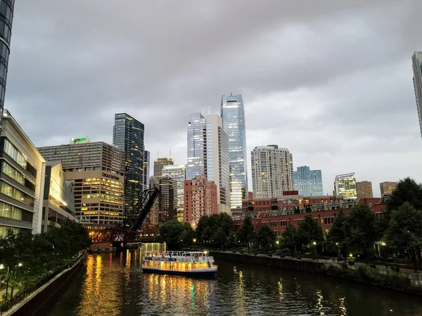 Chicago Nábřeží Noci — Stock fotografie