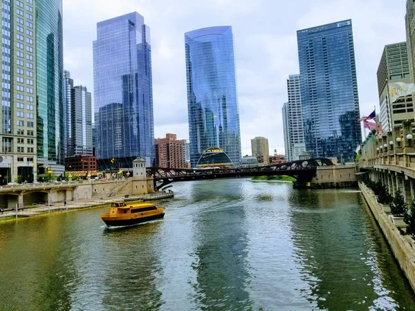 Caminando Por Ciudad Chicago — Foto de Stock