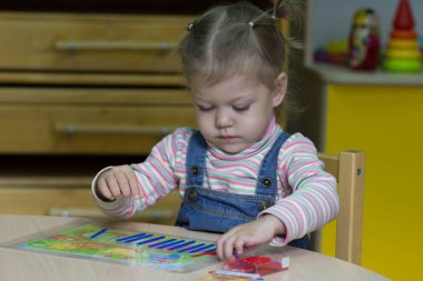 üzerinde aritmetik dersine anaokulu