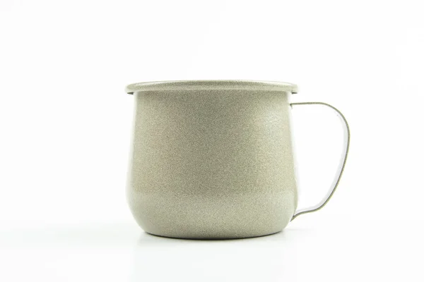 Tazza Latta Verde Sfondo Bianco — Foto Stock