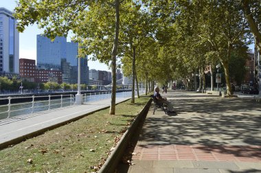 Bir Bilbao yürürken