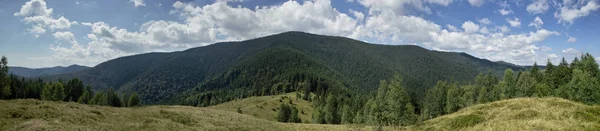 Bellezza Della Natura Sui Monti Carpazi Paesaggio Yavirnik Gorgan Vista — Foto Stock