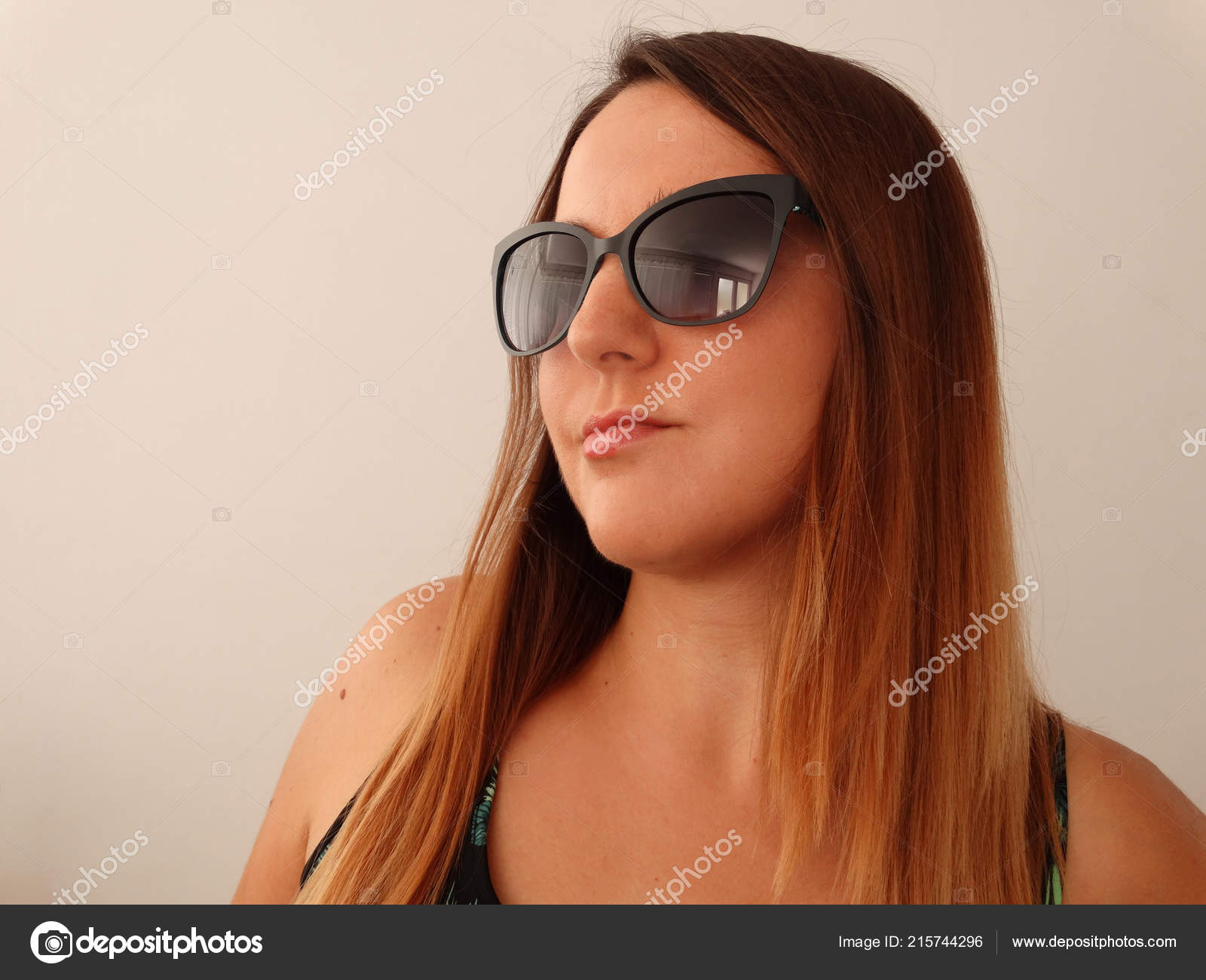 Imagesto215744296 Moda Modelo Con Stock Foto — © De Gafas Sol Mujer 3R4ALq5j