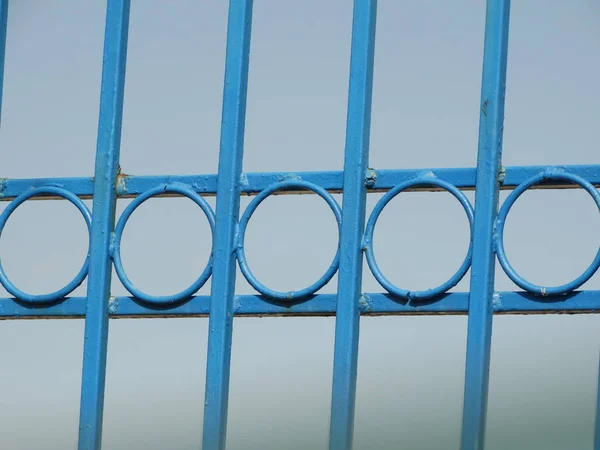 Синий Стальной Забор — стоковое фото