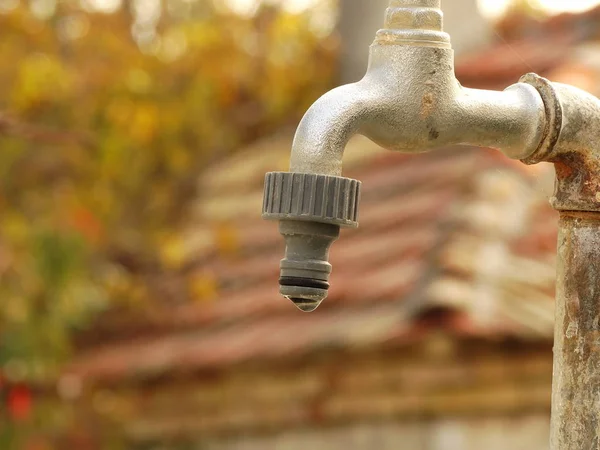 Water Tap Garden — Stock Photo, Image