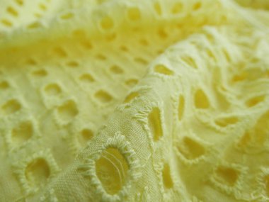 Sarı bir bez görünümü Kapat