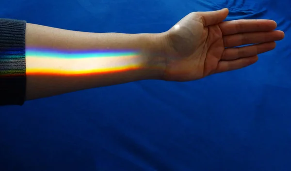 Colores Del Arco Iris Una Mano — Foto de Stock