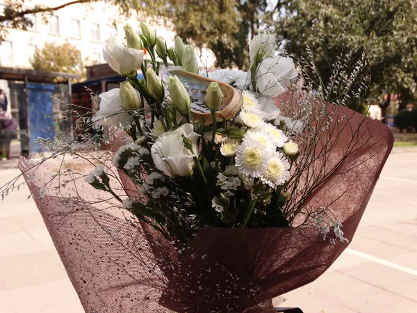 Buquê Flores Brancas — Fotografia de Stock