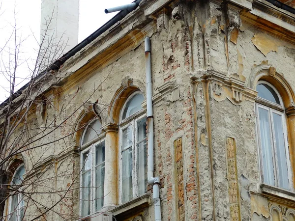 Altbau Fenster Mit Bogen — Stockfoto