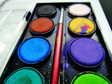 Su - renkler yakın çekim 