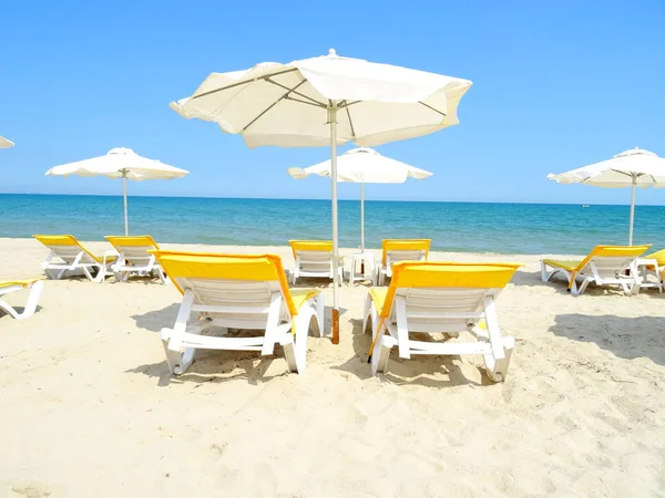 Salones Playa Sombrilla — Foto de Stock