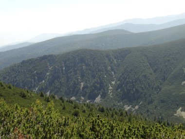 Yastrebets tepe Rila Dağı, Bulgaristan'da görünümünden