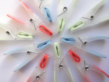 Renkli Çamaşır Pimleri Seti