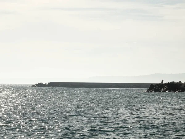 Pescadores Siluetas Orilla Del Mar — Foto de Stock