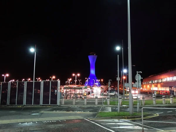 Edinburgh Airport Arkitekturen Natten — Stockfoto