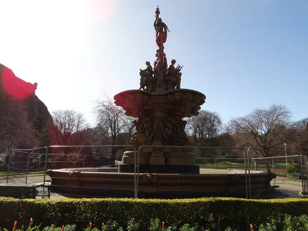 Ross Fontein West Princes Street Gardens — Stockfoto