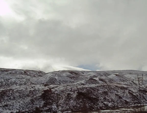 昼間の美しい高地の景色 — ストック写真