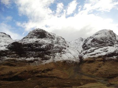 Üç kız kardeş dağ İskoçya Highlands