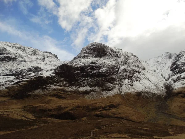 Τρεις Αδελφές Βουνού Στα Highlands Της Σκωτίας — Φωτογραφία Αρχείου