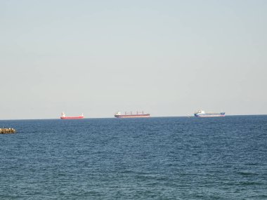 Gündüz vakti güzel deniz manzarası