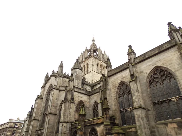 Güzel geleneksel İngiliz mimarisi