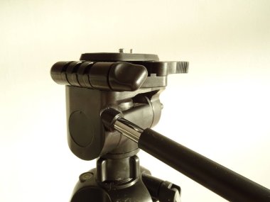 Siyah izole fotoğraf kamera standı