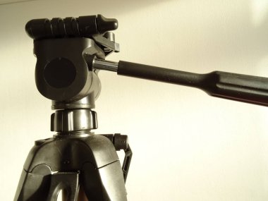 Siyah izole fotoğraf kamera standı