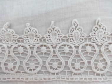 Beyaz kırsal dantel yakın çekim