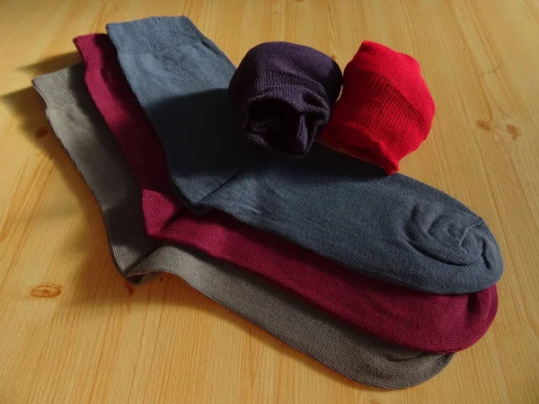 Farklı Renklerde Yeni Çorap — Stok fotoğraf