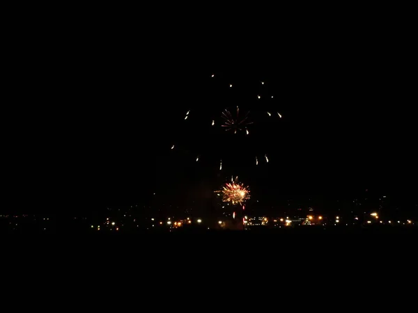 Fuochi Artificio Colorati Cielo Nero — Foto Stock