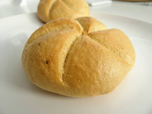 Inteiro Saboroso Semmel Pão — Fotografia de Stock