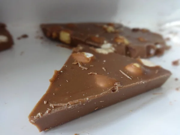 Chocolate Com Pedaços Nozes — Fotografia de Stock