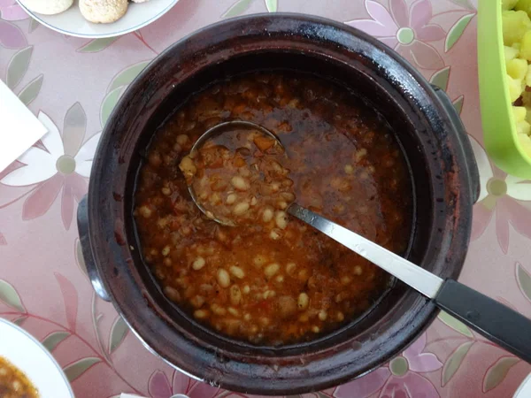 ブルガリアの伝統的な豆スープ — ストック写真