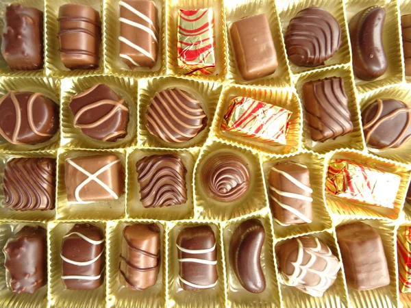 Varietà Bonbon Cioccolato Una Scatola Cioccolato Oro — Foto Stock