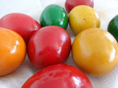 Grup renkli Paskalya yortusu yumurta