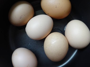 Haşlanmış yumurtaların detay görünümü