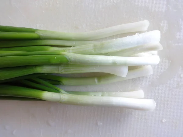 Vue Détaillée Des Oignons Verts — Photo