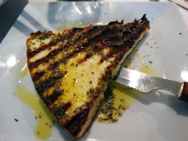 Izgara Yunan Haloumi peyniri