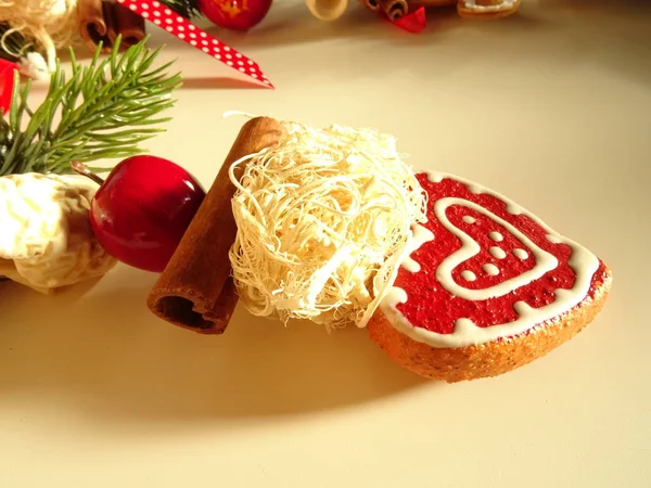 Decoración Navidad Con Corazón Rojo — Foto de Stock