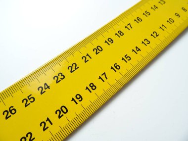 Beyaz üzerinde sarı ölçme Ruller