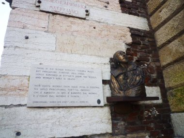 Shakespeare quote gelen Romeo ve Juliet ve bir Bust