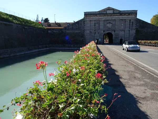 Bir Peschiera Del Garda Talya — Stok fotoğraf