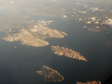 Uçaktaki sahil ve Adalar manzarası