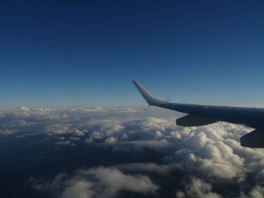 uçak görünümünden bulutlar