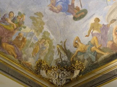 Vintage İtalyanca tavan boyalı