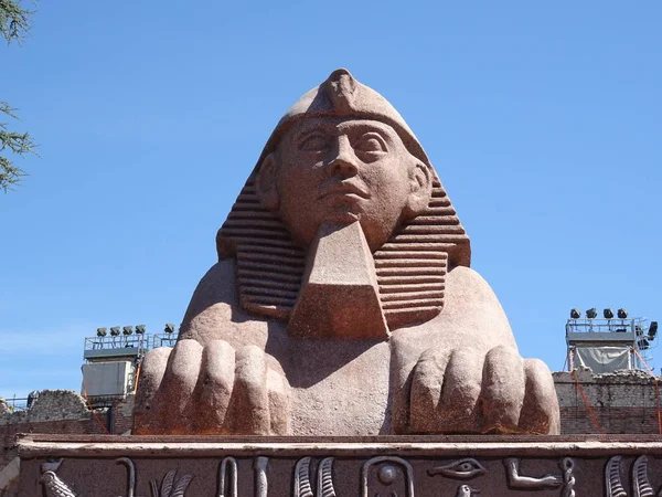 Egyptiska Sfinxen Modell Bakgrund Närbild — Stockfoto