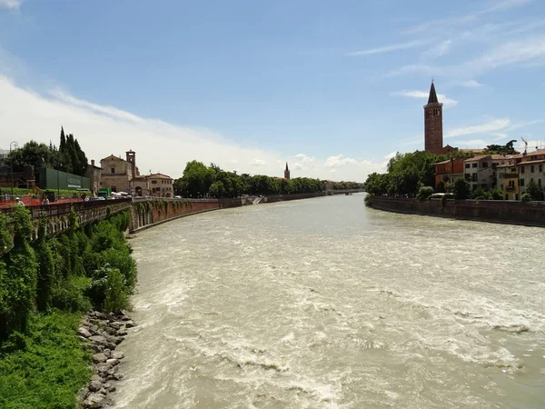 Floransa Nehri Manzarası — Stok fotoğraf